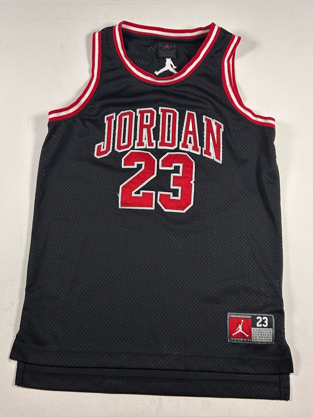 Michael Jordan #23 Mesh Jersey Boys/ Youth Medium 10-12  Black/ Red